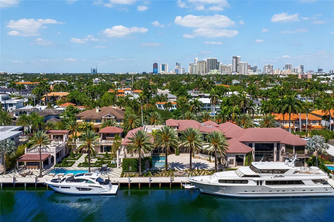 For Sale: $39,000,000 (8 beds, 9 baths, 14846 Square Feet)