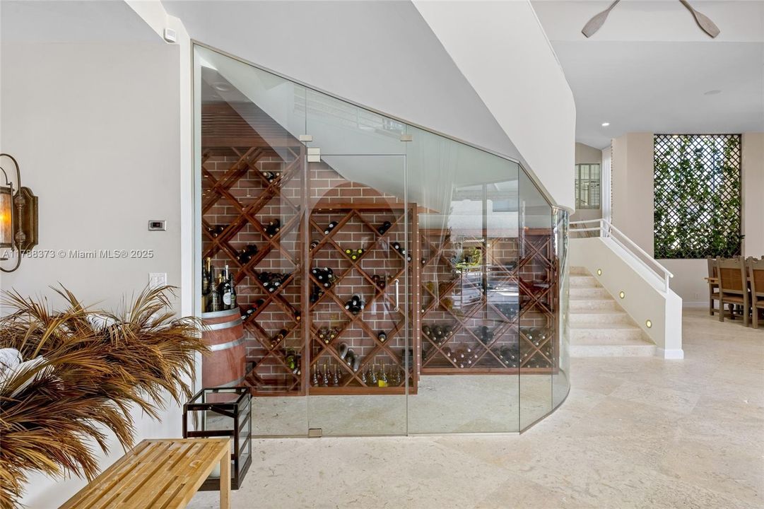 For Sale: $39,000,000 (8 beds, 9 baths, 14846 Square Feet)