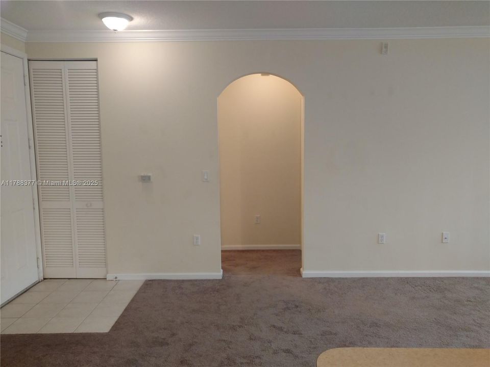 Recently Rented: $1,850 (1 beds, 1 baths, 775 Square Feet)