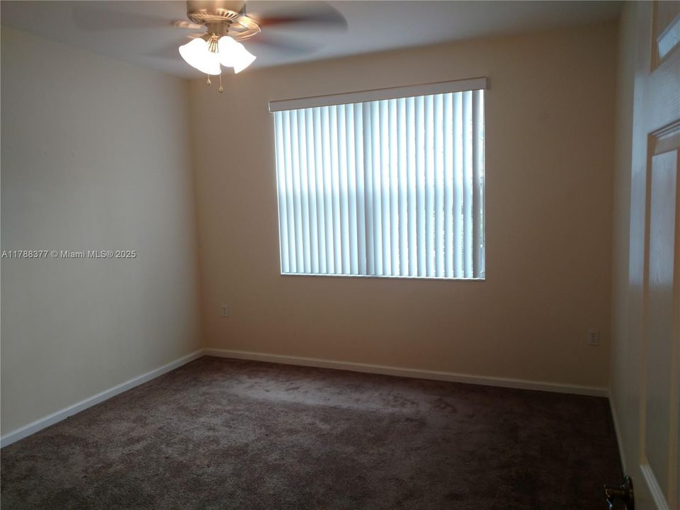 Recently Rented: $1,850 (1 beds, 1 baths, 775 Square Feet)