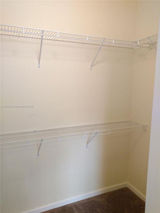 Recently Rented: $1,850 (1 beds, 1 baths, 775 Square Feet)