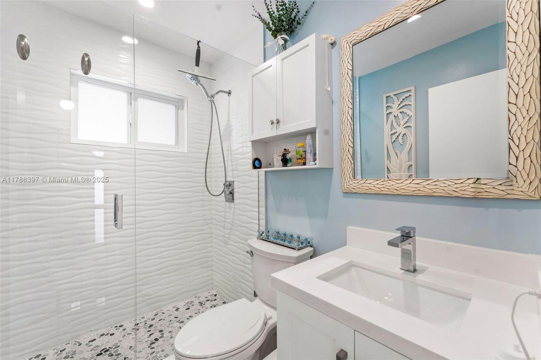 Недавно продано: $580,000 (3 спален, 2 ванн, 1430 Квадратных фут)