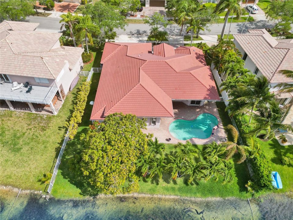 Recently Sold: $949,111 (5 beds, 3 baths, 2706 Square Feet)