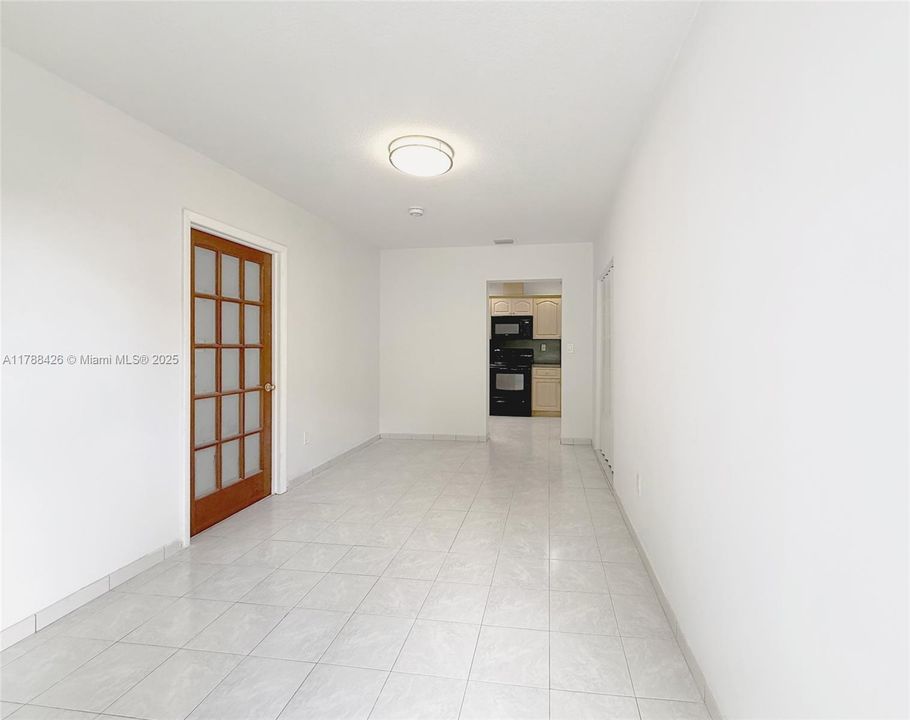 Недавно продано: $598,000 (3 спален, 2 ванн, 1910 Квадратных фут)