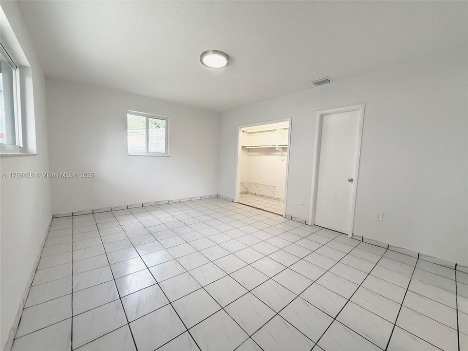 Недавно продано: $598,000 (3 спален, 2 ванн, 1910 Квадратных фут)