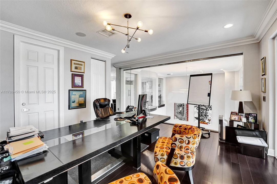 En Venta: $2,795,000 (6 camas, 5 baños, 5305 Pies cuadrados)