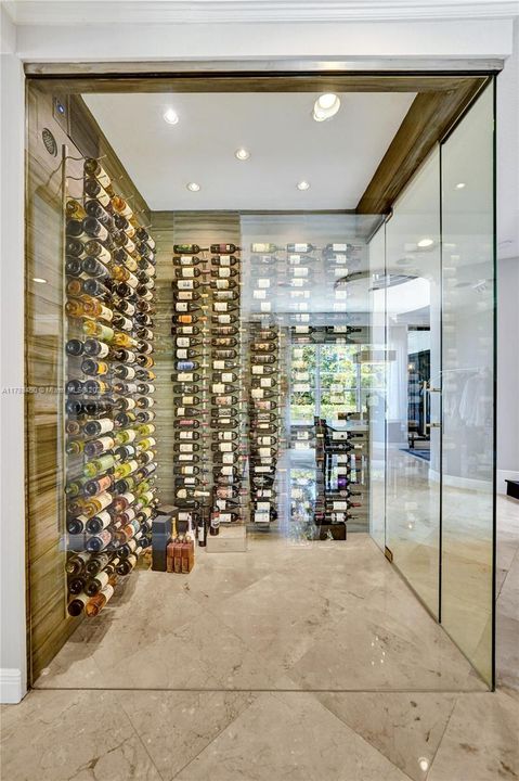 En Venta: $2,795,000 (6 camas, 5 baños, 5305 Pies cuadrados)