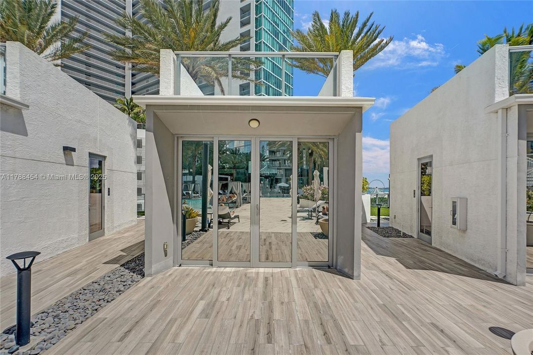 Recently Sold: $250,000 (0 beds, 1 baths, 0 Square Feet)