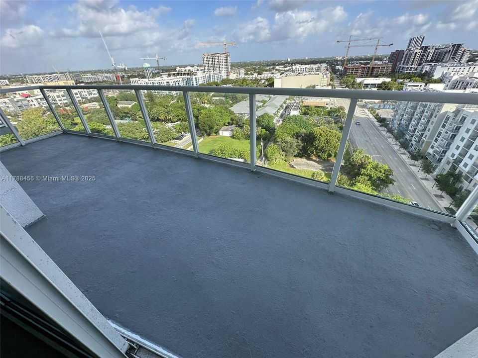 Recently Rented: $2,700 (2 beds, 2 baths, 1151 Square Feet)