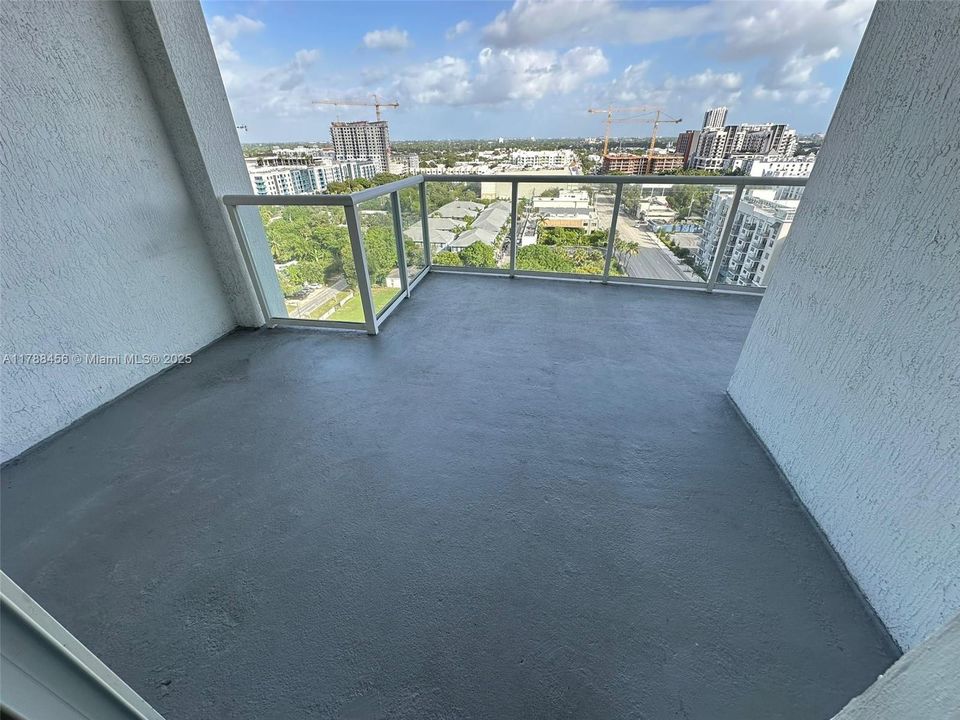 Recently Rented: $2,700 (2 beds, 2 baths, 1151 Square Feet)