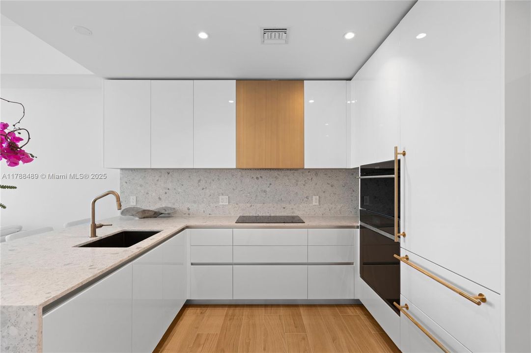En Venta: $1,150,000 (1 camas, 1 baños, 658 Pies cuadrados)