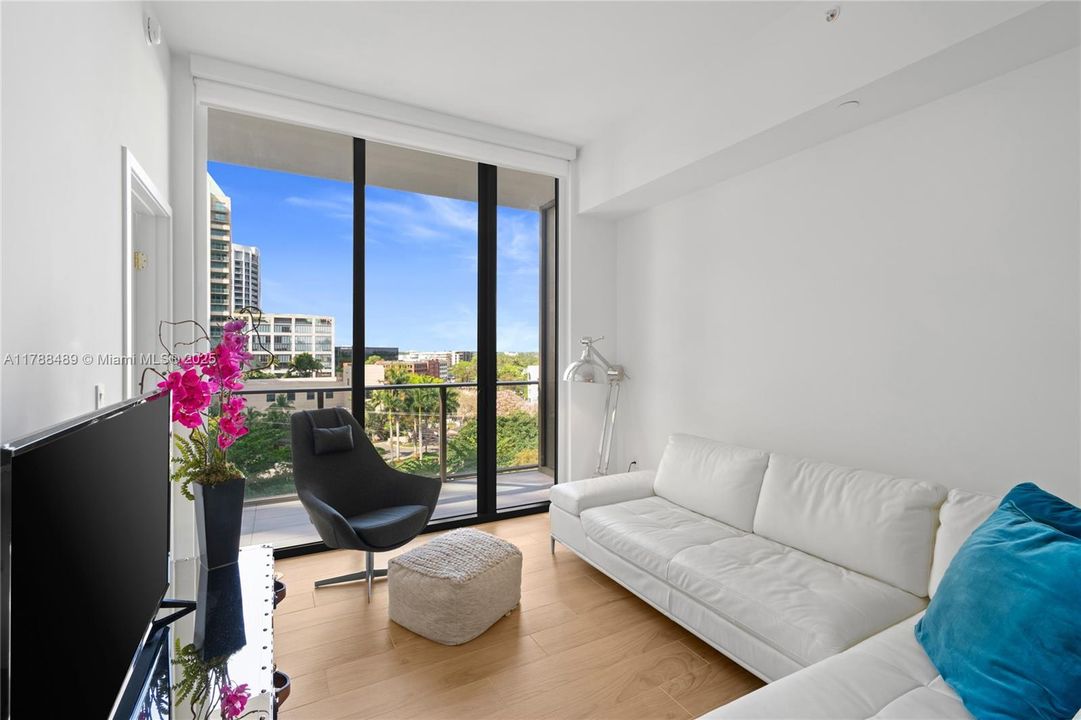 En Venta: $1,150,000 (1 camas, 1 baños, 658 Pies cuadrados)