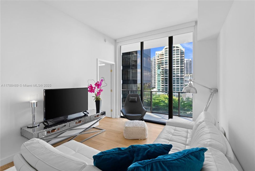 En Venta: $1,150,000 (1 camas, 1 baños, 658 Pies cuadrados)