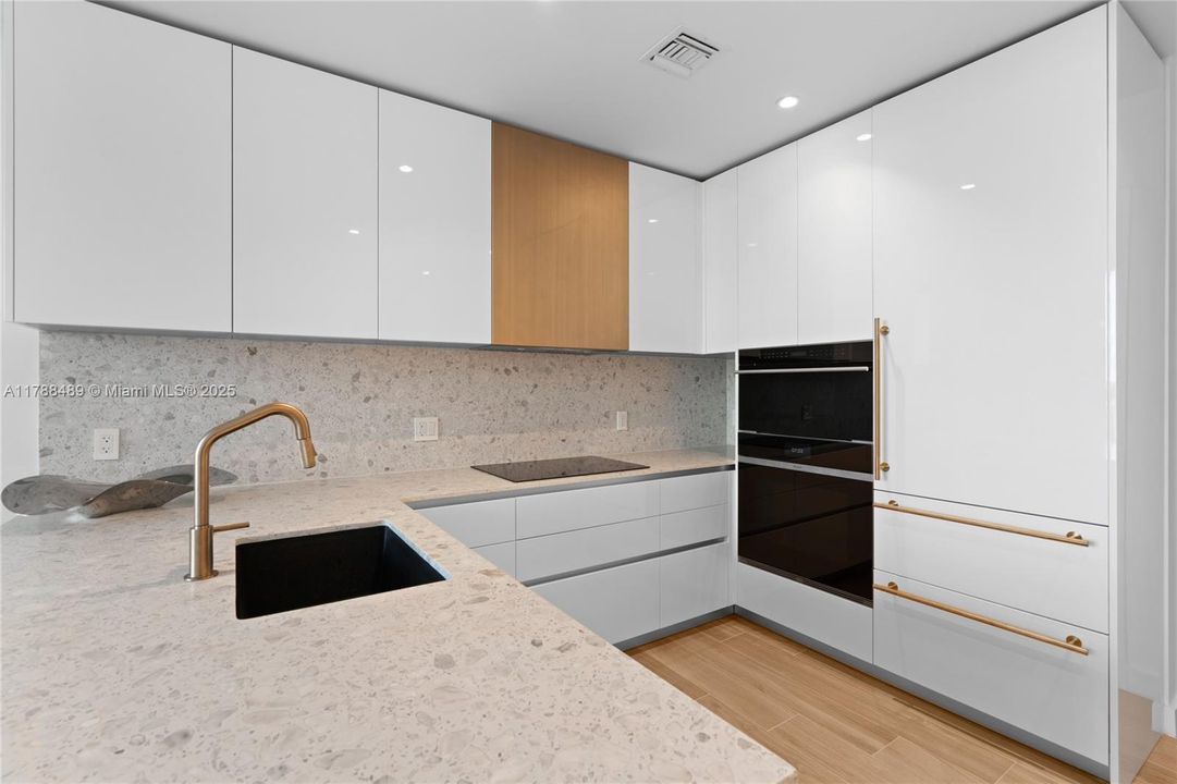 En Venta: $1,150,000 (1 camas, 1 baños, 658 Pies cuadrados)
