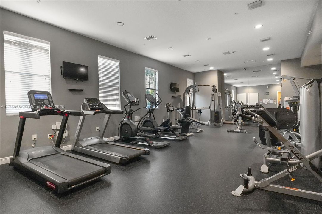 待售: $999,999 (4 贝兹, 3 浴室, 3010 平方英尺)