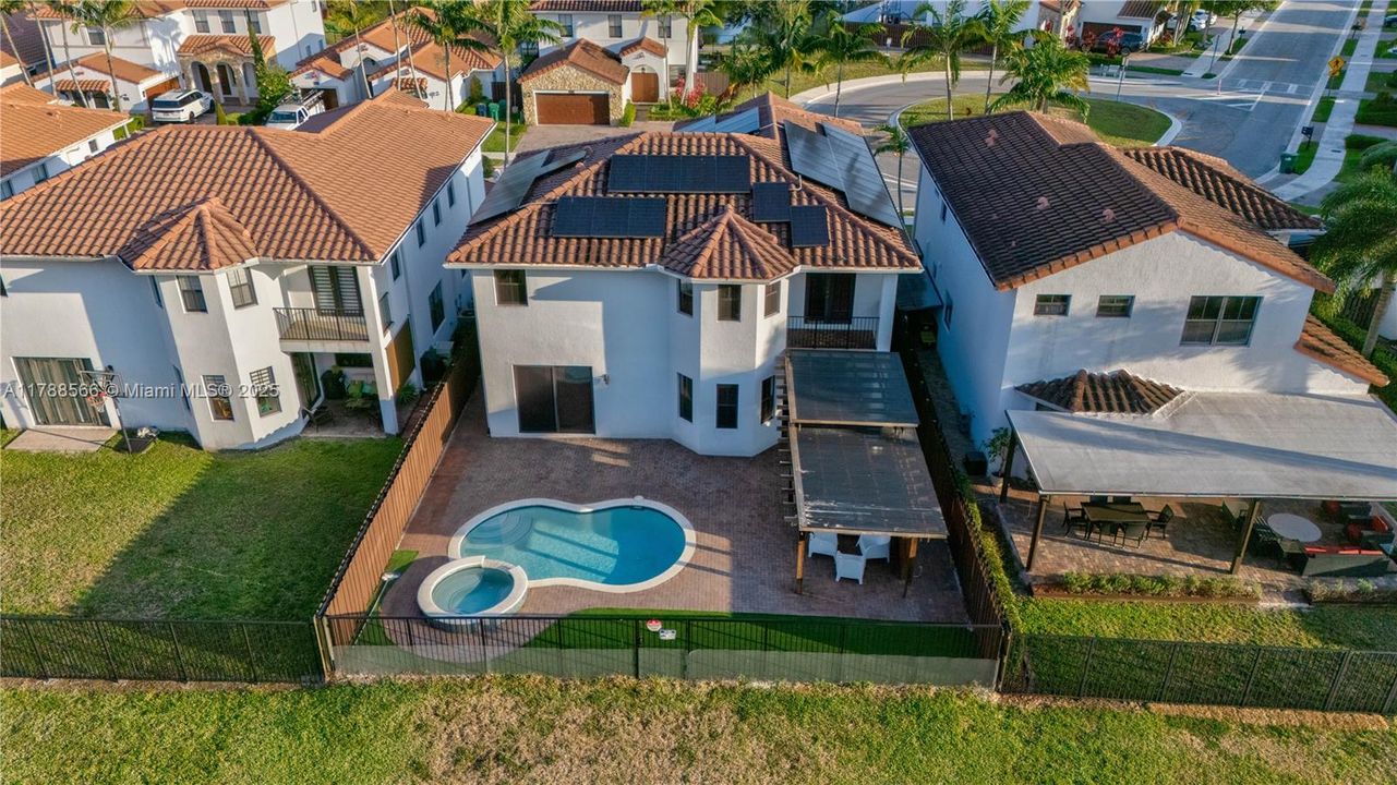 待售: $999,999 (4 贝兹, 3 浴室, 3010 平方英尺)