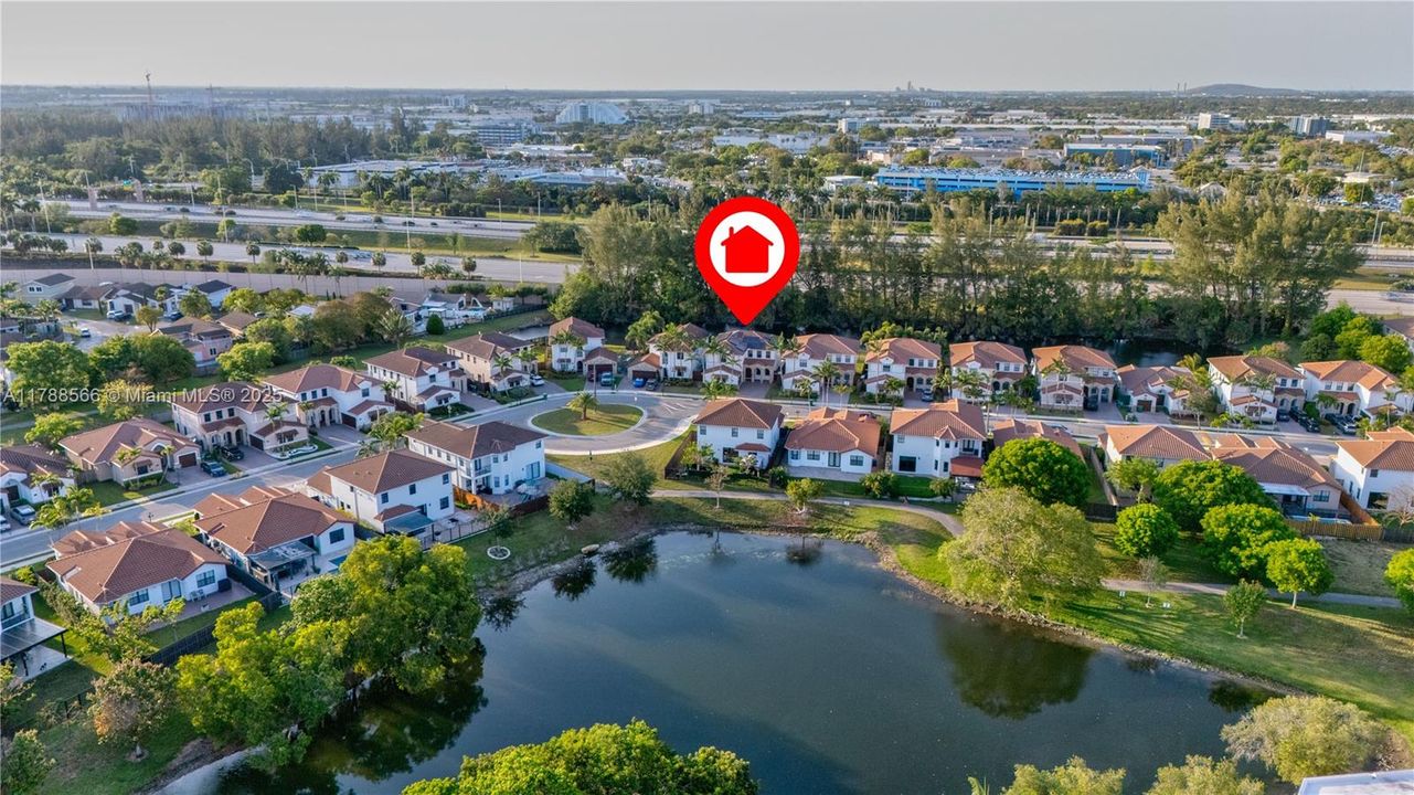 待售: $999,999 (4 贝兹, 3 浴室, 3010 平方英尺)