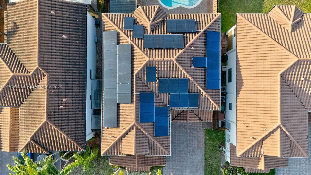 待售: $999,999 (4 贝兹, 3 浴室, 3010 平方英尺)