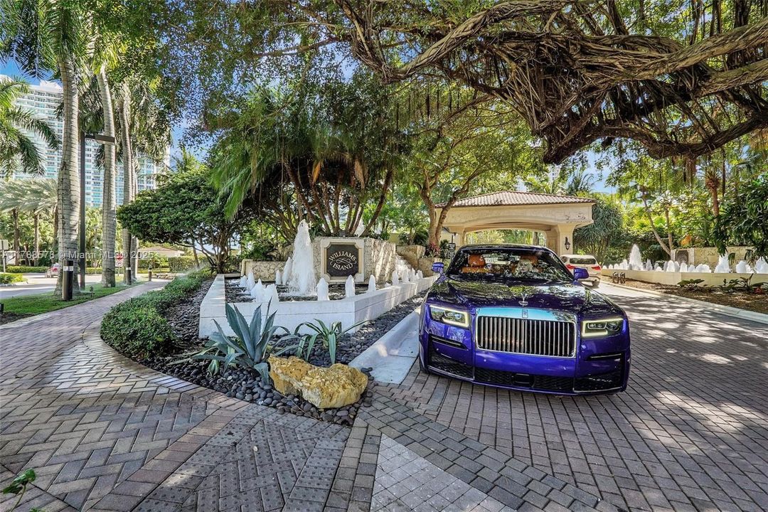 Vendido Recientemente: $795,000 (2 camas, 3 baños, 2154 Pies cuadrados)