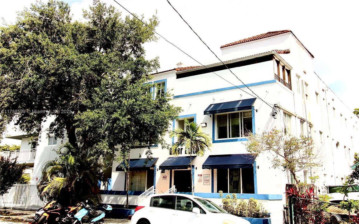 Recently Sold: $120,000 (2 beds, 1 baths, 615 Square Feet)