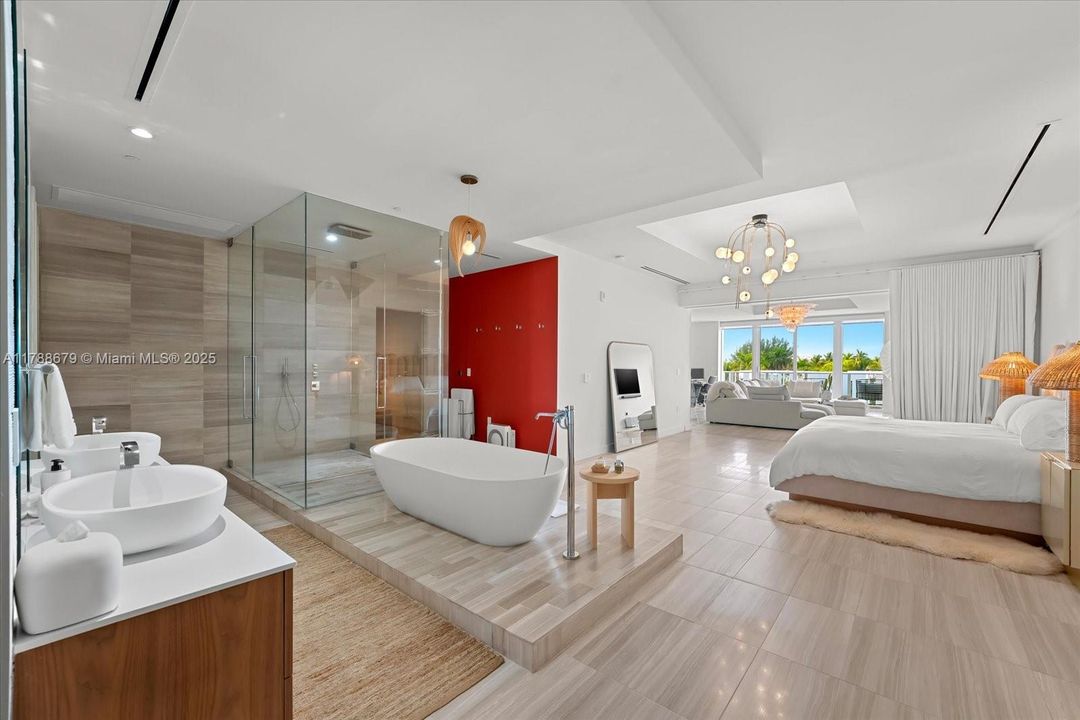 For Sale: $2,450,000 (1 beds, 1 baths, 1969 Square Feet)