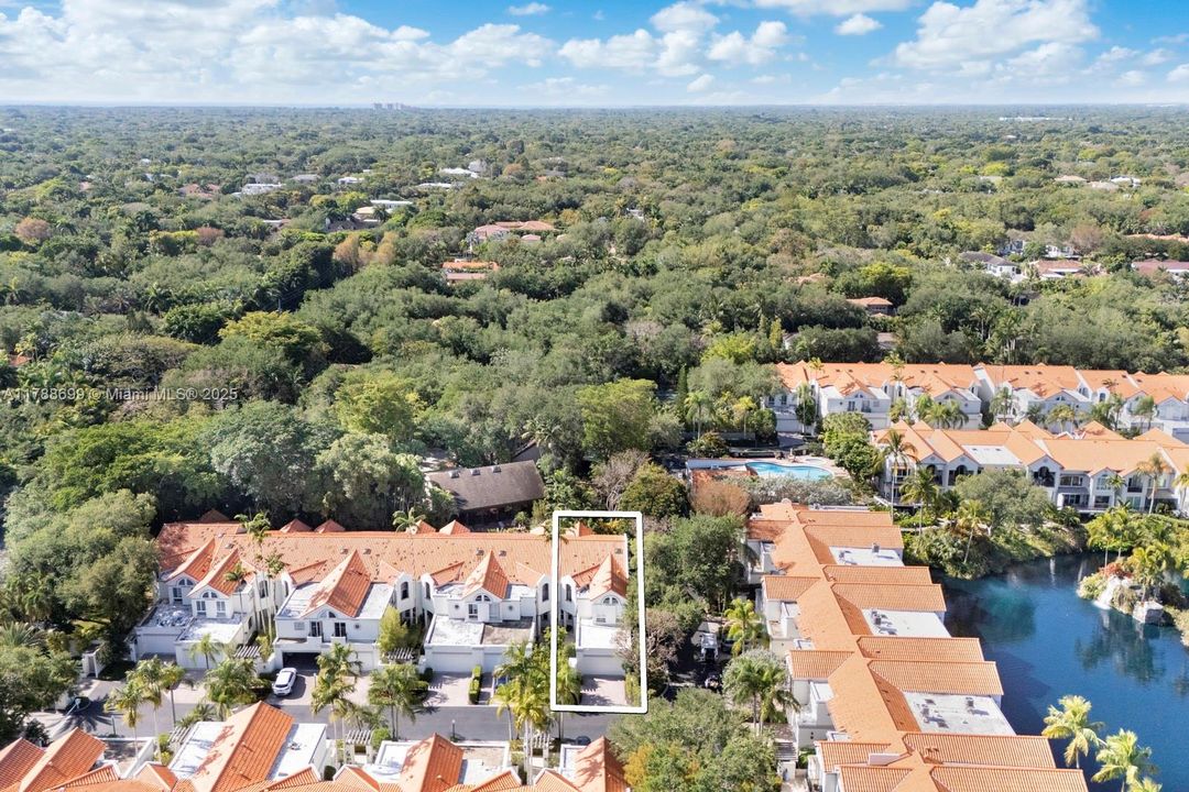Recently Sold: $1,699,000 (3 beds, 3 baths, 2944 Square Feet)