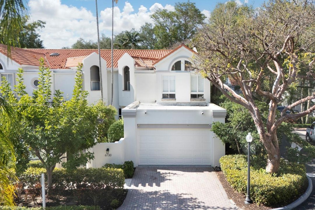 Recently Sold: $1,699,000 (3 beds, 3 baths, 2944 Square Feet)