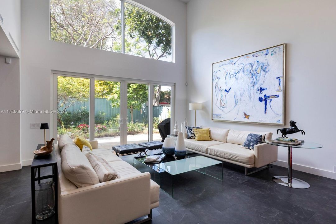 Recently Sold: $1,699,000 (3 beds, 3 baths, 2944 Square Feet)