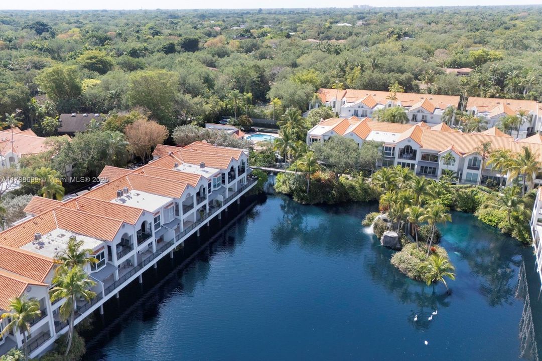 Recently Sold: $1,699,000 (3 beds, 3 baths, 2944 Square Feet)