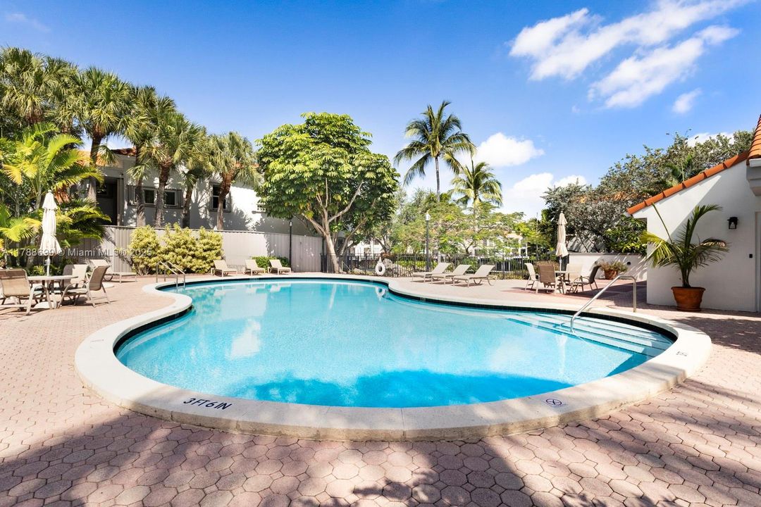 Recently Sold: $1,699,000 (3 beds, 3 baths, 2944 Square Feet)