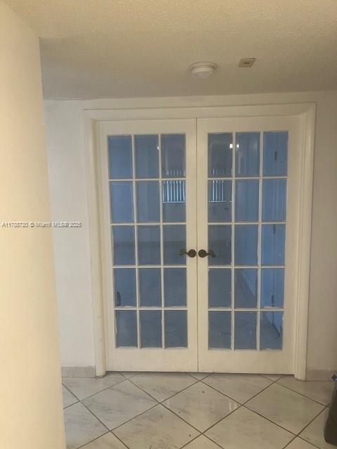 待售: $320,000 (3 贝兹, 2 浴室, 1925 平方英尺)