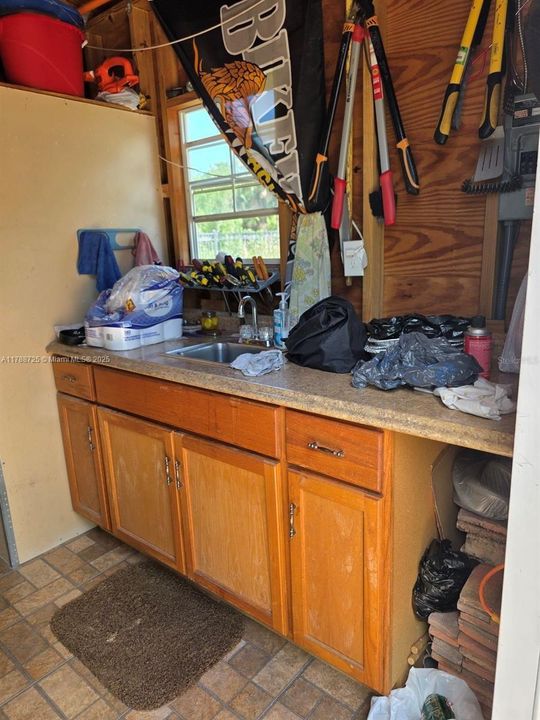 待售: $275,000 (8.00 acres)