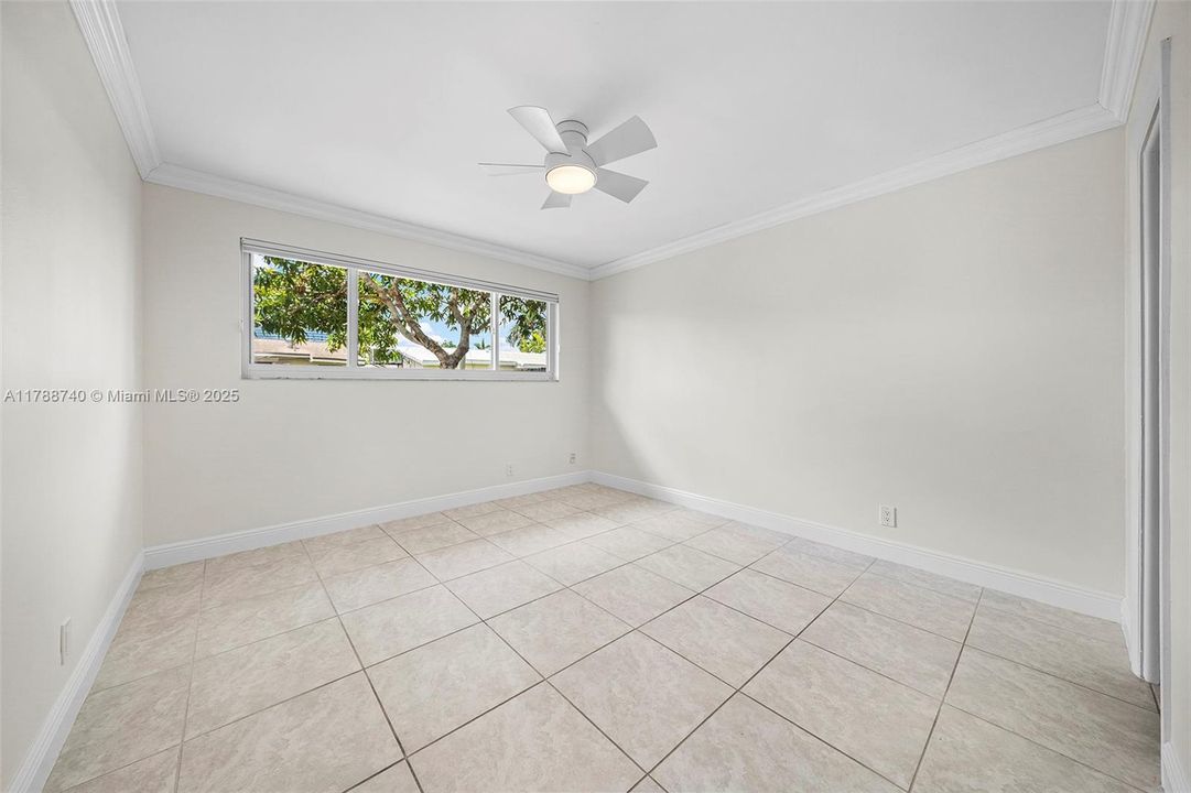 Vendido Recientemente: $639,000 (2 camas, 2 baños, 1676 Pies cuadrados)