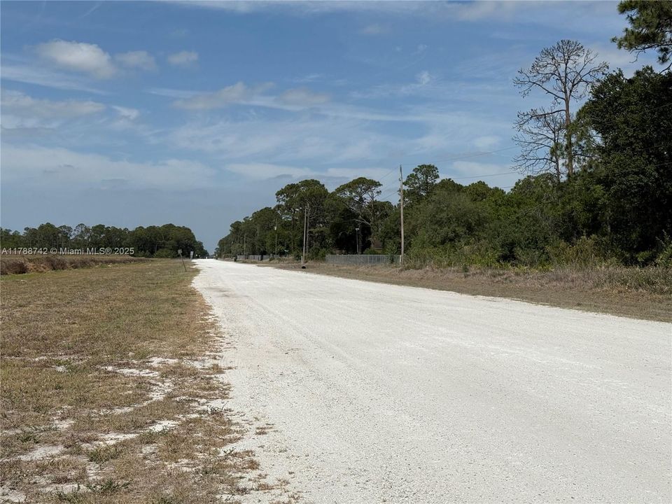 Недавно продано: $52,500 (1.28 acres)