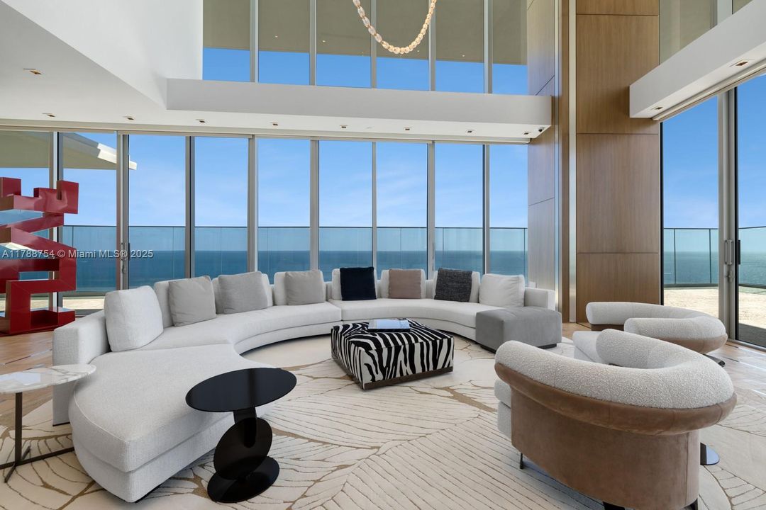 На продажу: $29,750,000 (6 спален, 7 ванн, 6915 Квадратных фут)