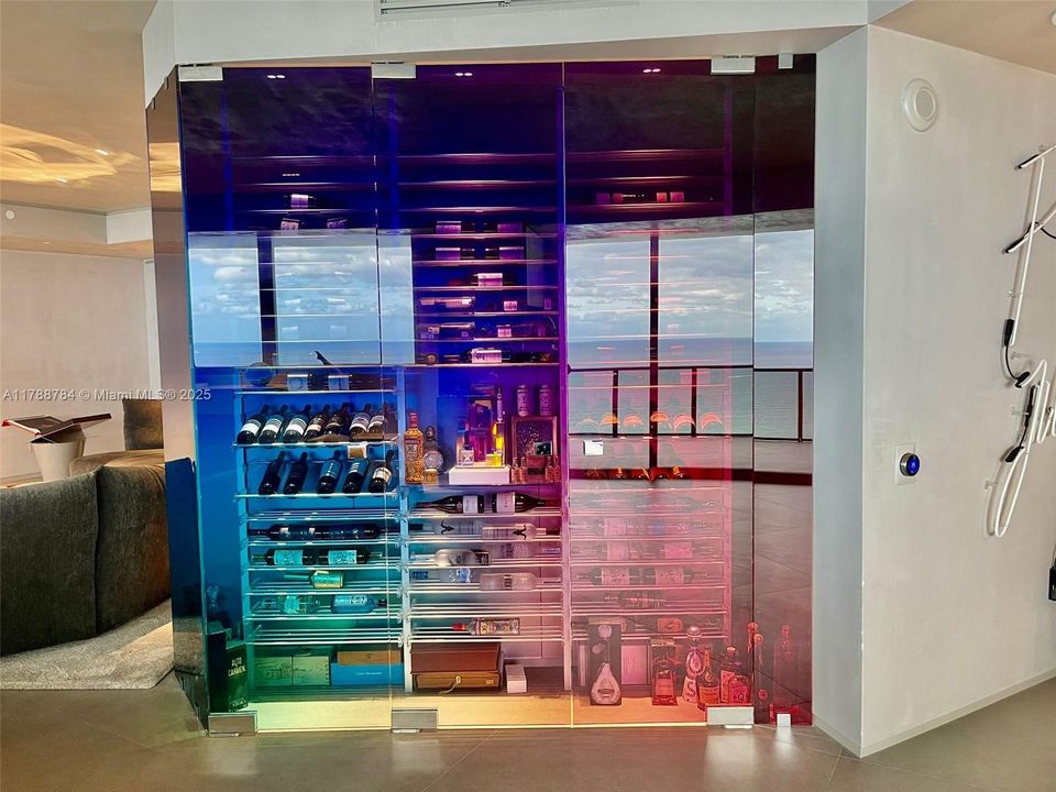 待售: $8,500,000 (4 贝兹, 4 浴室, 4154 平方英尺)