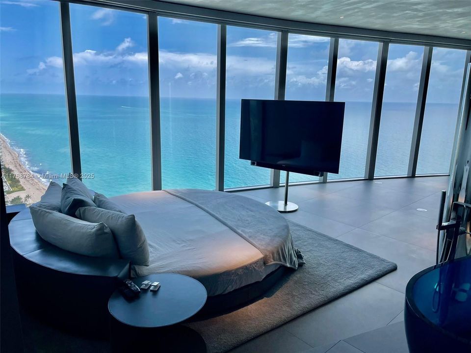 待售: $8,500,000 (4 贝兹, 4 浴室, 4154 平方英尺)