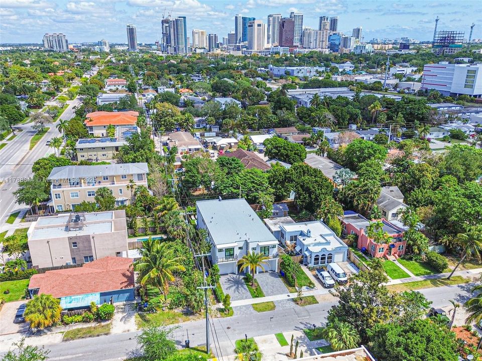 Recently Rented: $8,000 (4 beds, 4 baths, 2454 Square Feet)