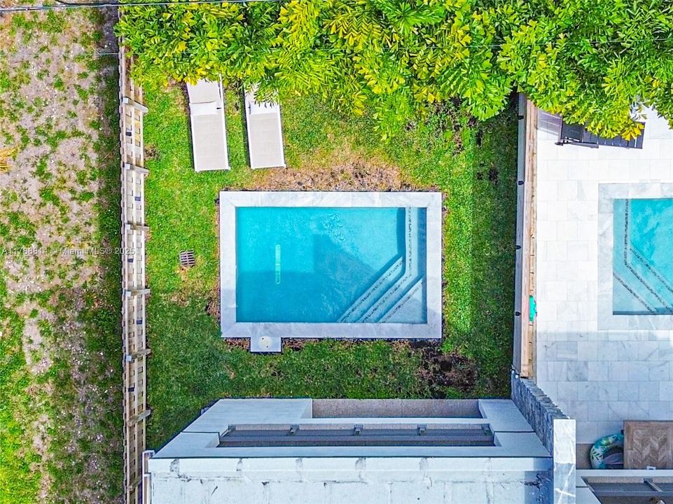 Recently Rented: $8,000 (4 beds, 4 baths, 2454 Square Feet)