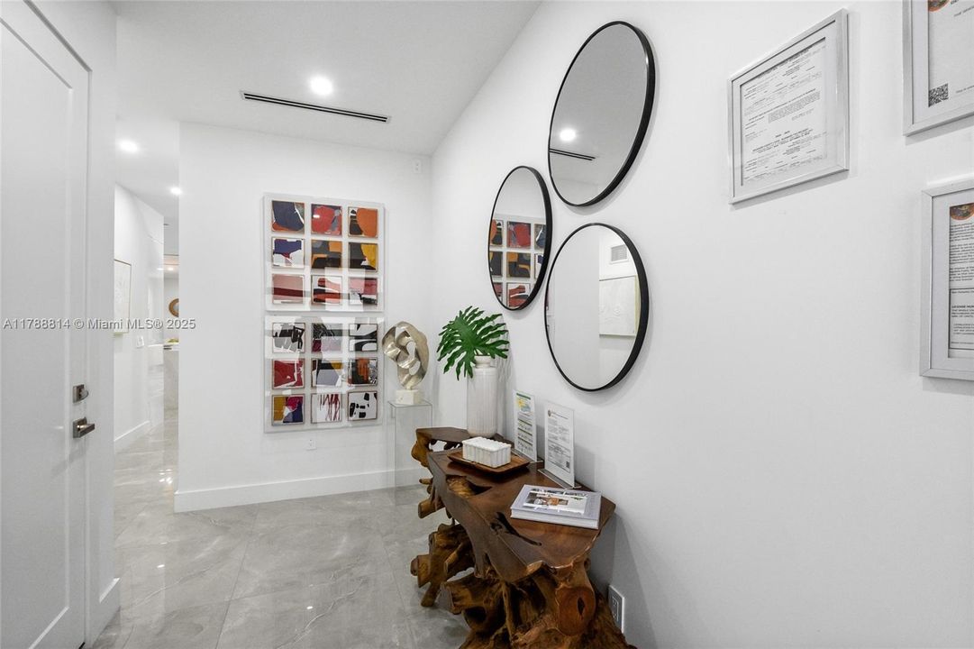 Recently Rented: $8,000 (4 beds, 4 baths, 2454 Square Feet)