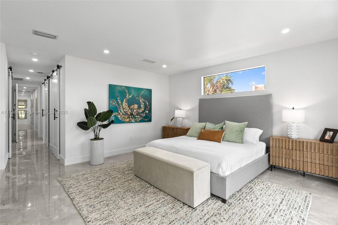 Recently Rented: $8,000 (4 beds, 4 baths, 2454 Square Feet)