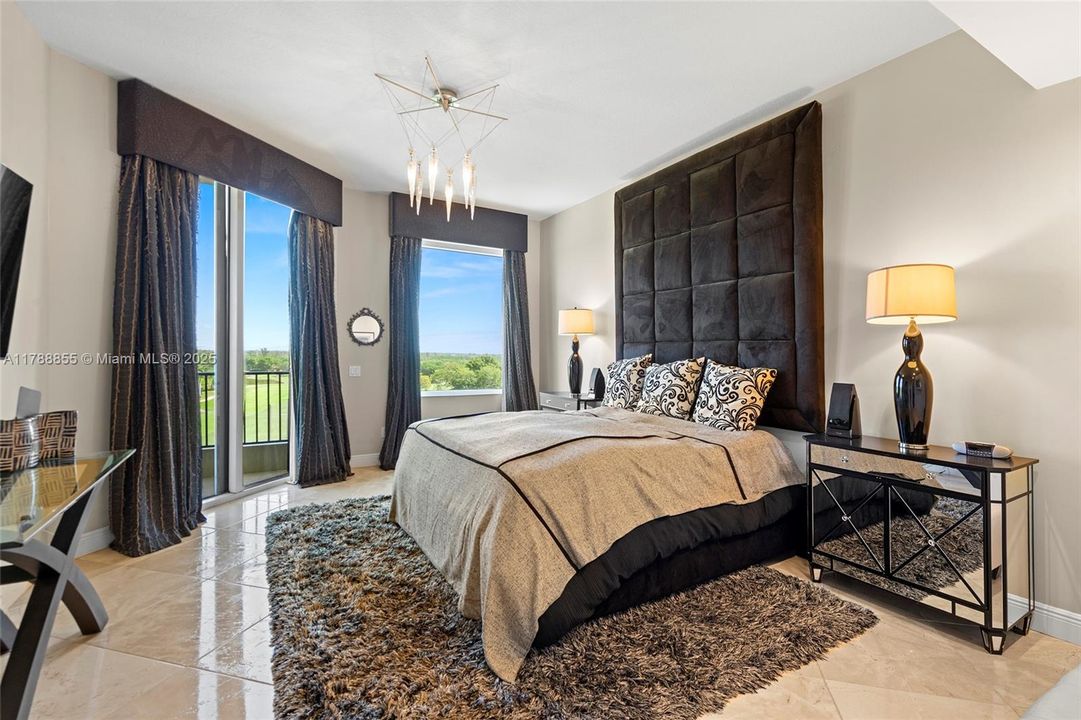 For Sale: $2,100,000 (3 beds, 3 baths, 2814 Square Feet)