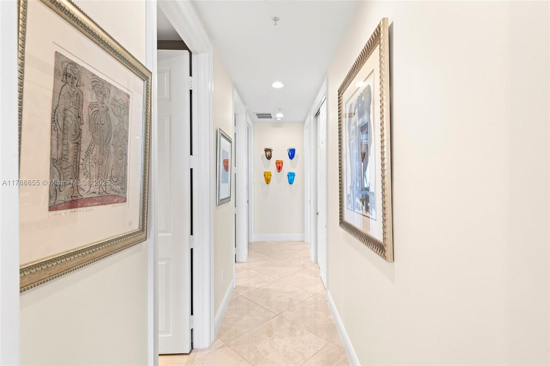 For Sale: $2,100,000 (3 beds, 3 baths, 2814 Square Feet)