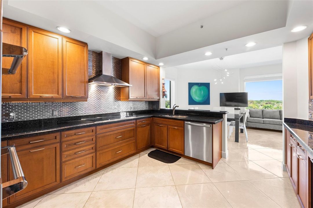 For Sale: $2,100,000 (3 beds, 3 baths, 2814 Square Feet)