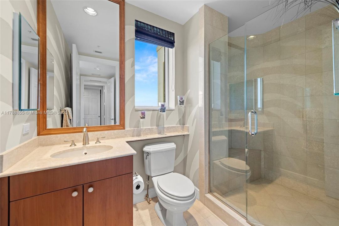 For Sale: $2,100,000 (3 beds, 3 baths, 2814 Square Feet)