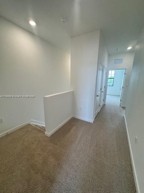 最近售出: $389,990 (3 贝兹, 2 浴室, 0 平方英尺)