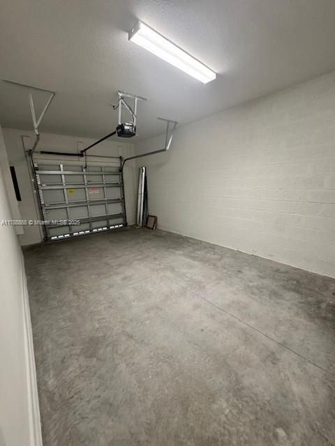 最近售出: $389,990 (3 贝兹, 2 浴室, 0 平方英尺)