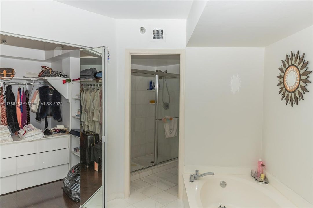 For Sale: $738,000 (2 beds, 2 baths, 1447 Square Feet)