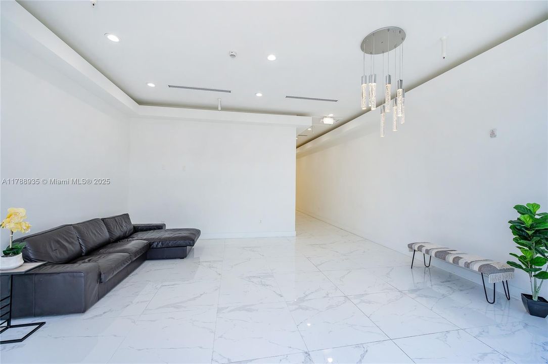 Activo con contrato: $425,000 (0 camas, 0 baños, 0 Pies cuadrados)