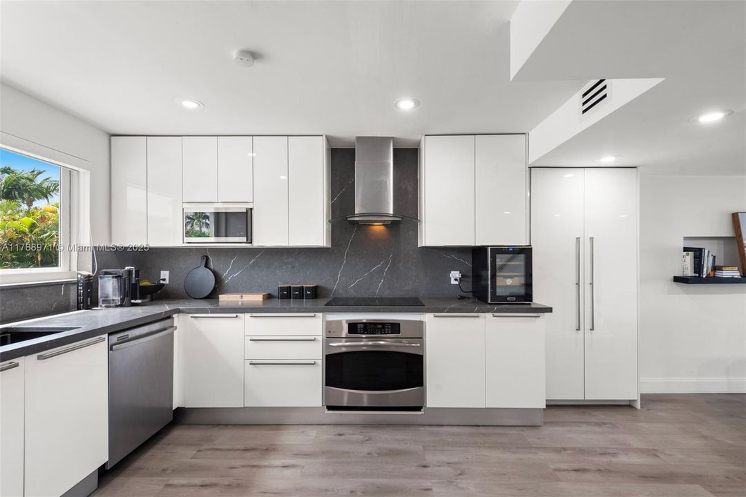 En Venta: $1,499,000 (3 camas, 2 baños, 1898 Pies cuadrados)